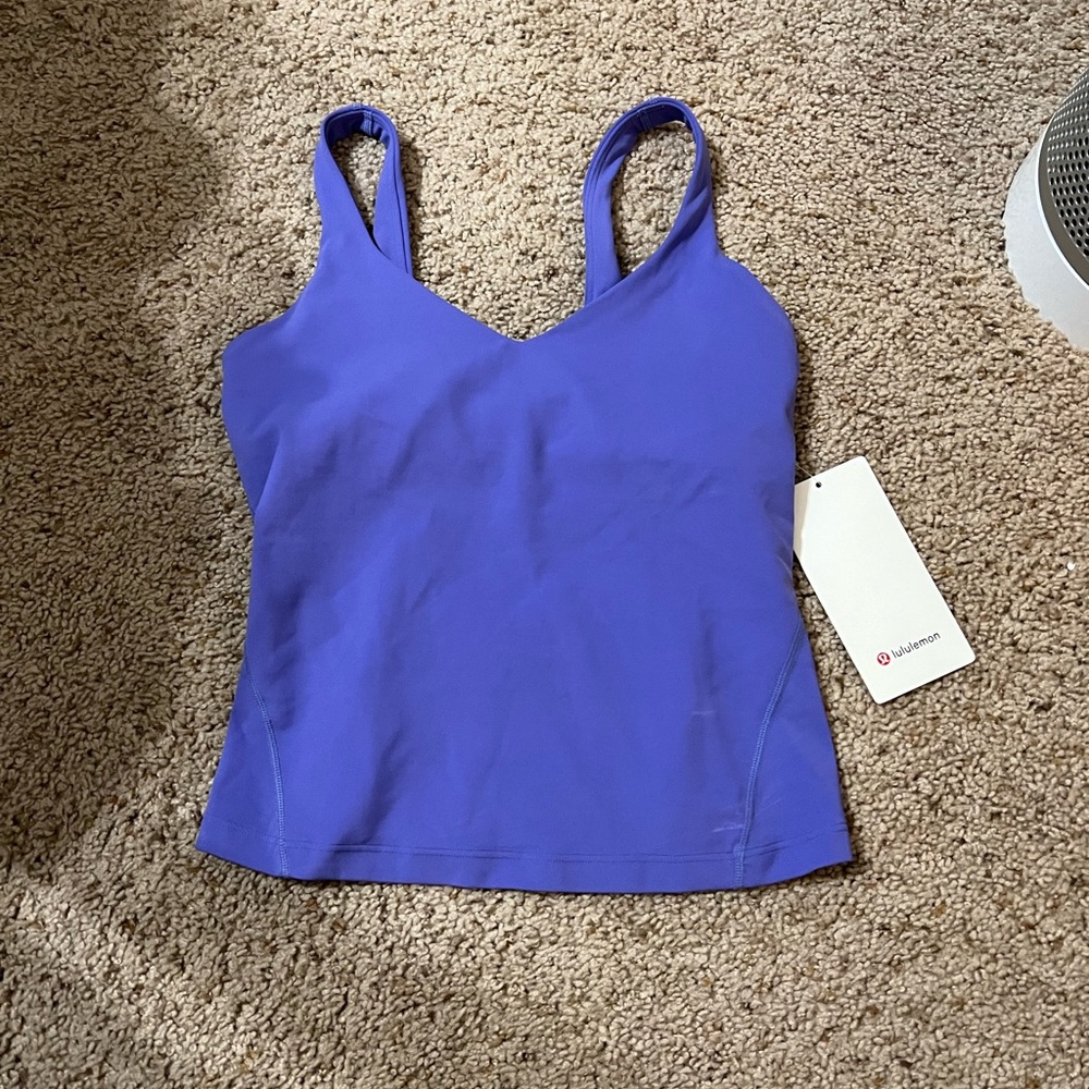 Lululemon tank